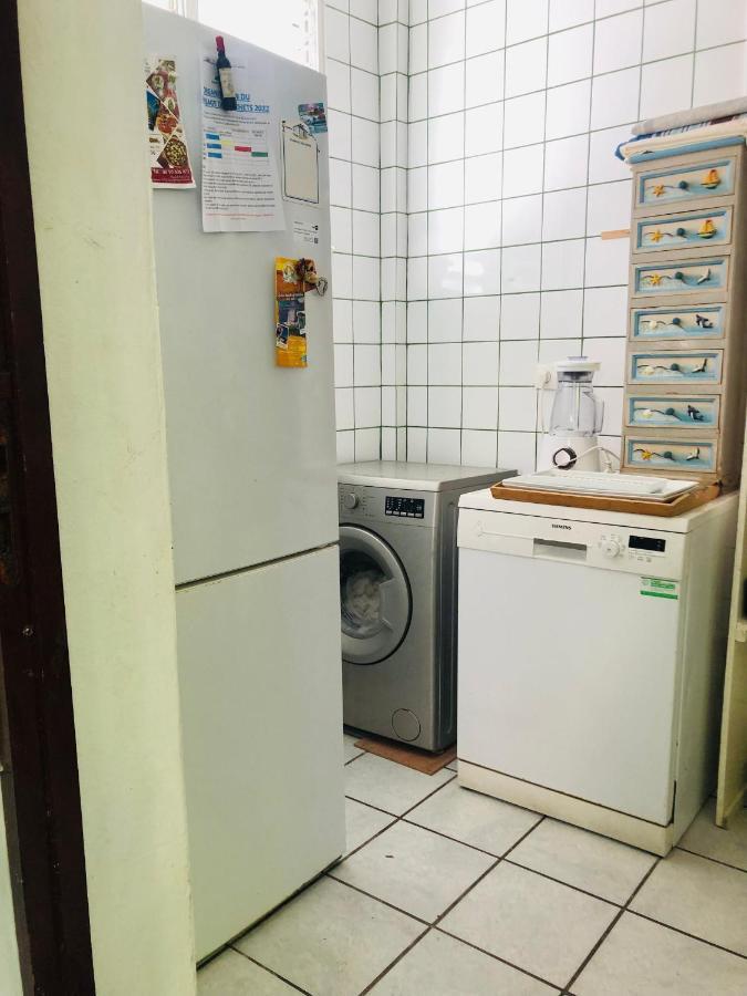 Habitation SANTOS 4 personnes Terre de Haut Les Saintes Extérieur photo