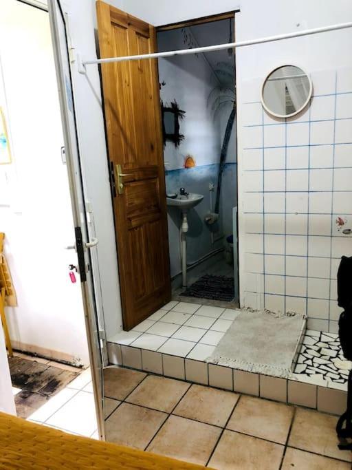 Habitation SANTOS 4 personnes Terre de Haut Les Saintes Extérieur photo